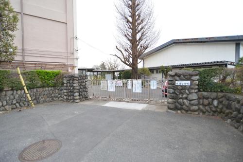 昭島市立成隣小学校