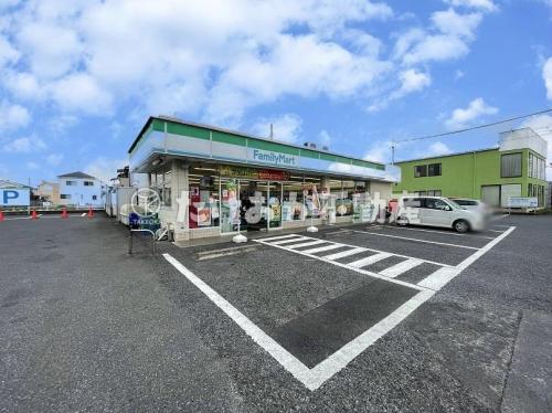 ファミリーマート中原店